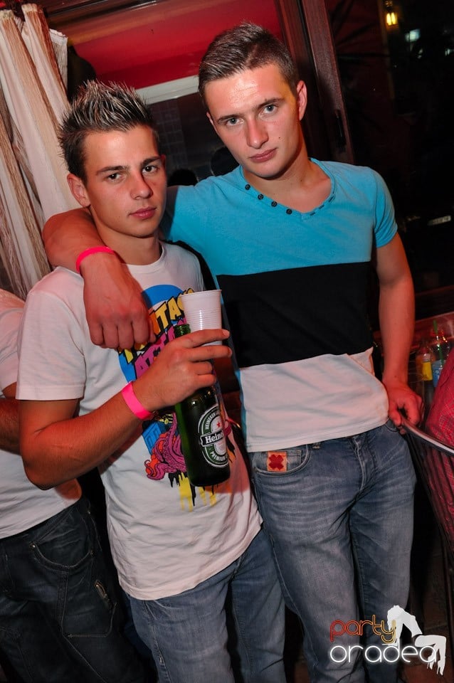 Single Party cu DJ Bíró, 