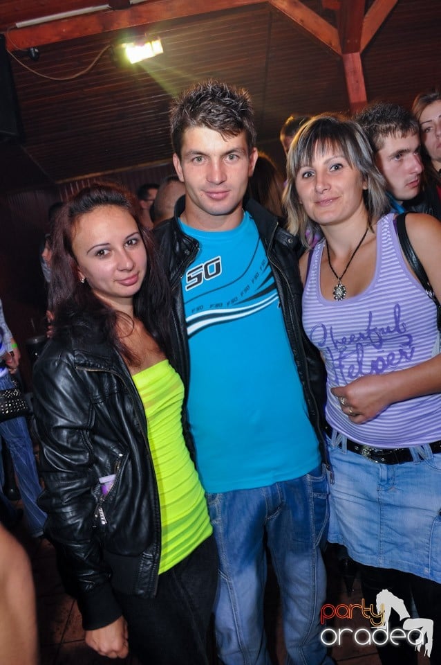 Single Party cu DJ Bíró, 