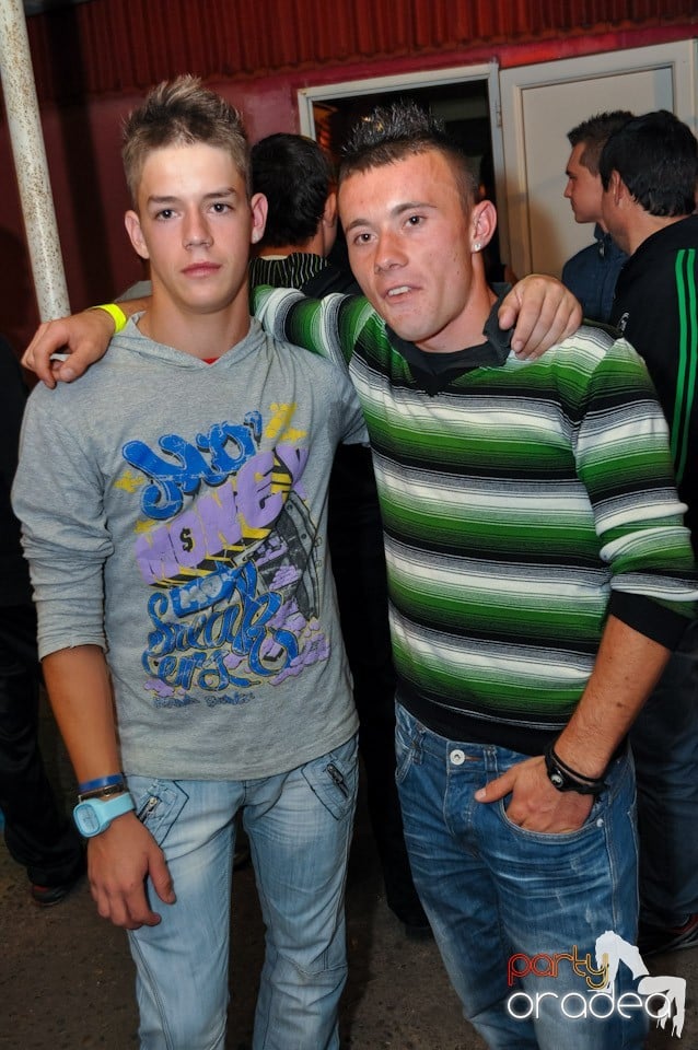 Single Party cu DJ Bíró, 