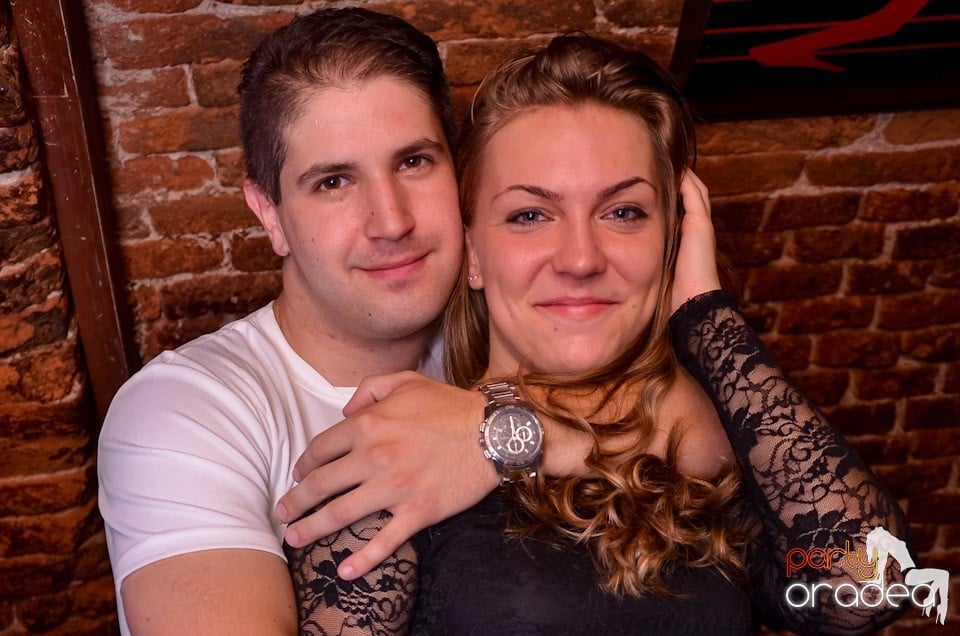 Şirul petrecerilor din Escape continuă şi joi, 