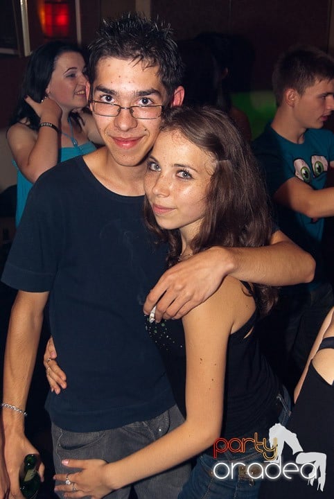 Sombrita de Tequila Party în Seven, 