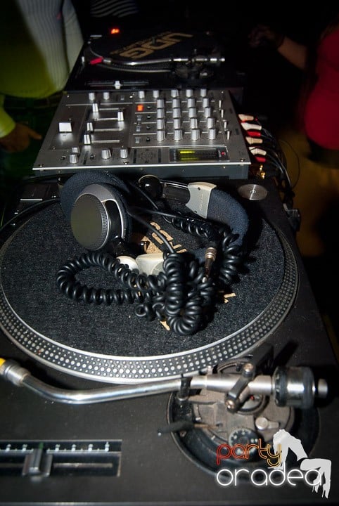 Sombrita de Tequila Party în Seven, 