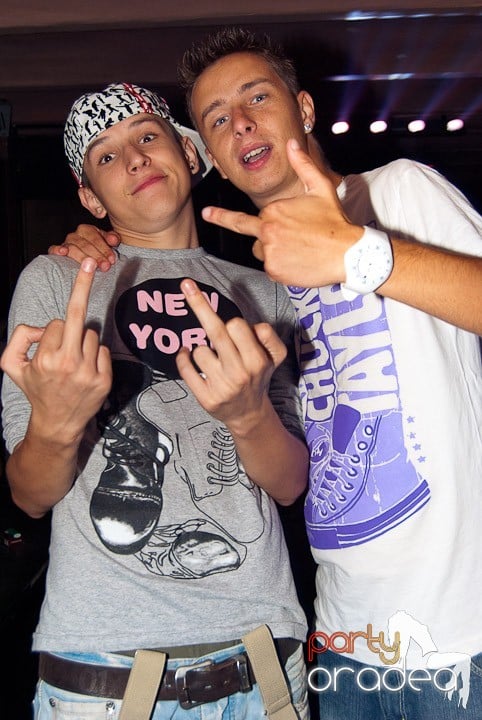 Sombrita de Tequila Party în Seven, 