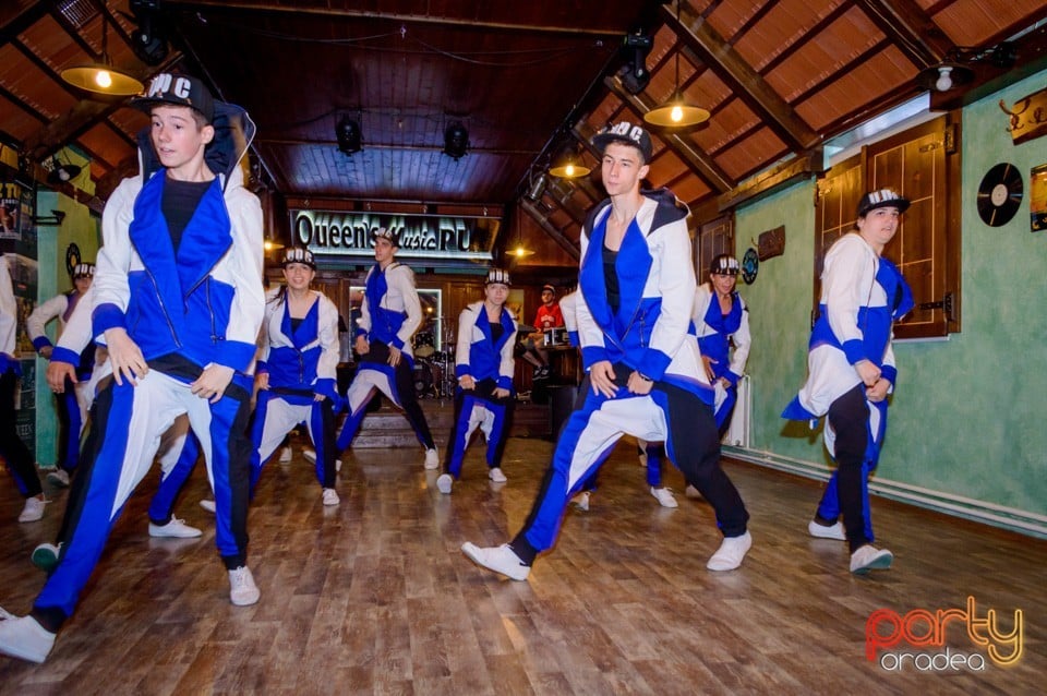Unique Dance Studio - Spectacol Caritabil, Queen's Music Pub