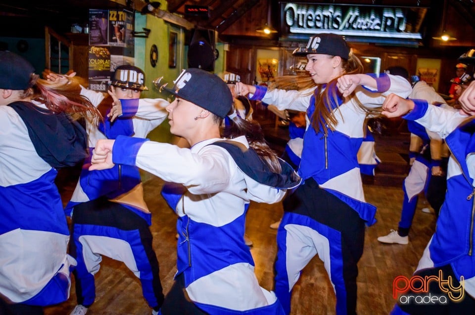 Unique Dance Studio - Spectacol Caritabil, Queen's Music Pub