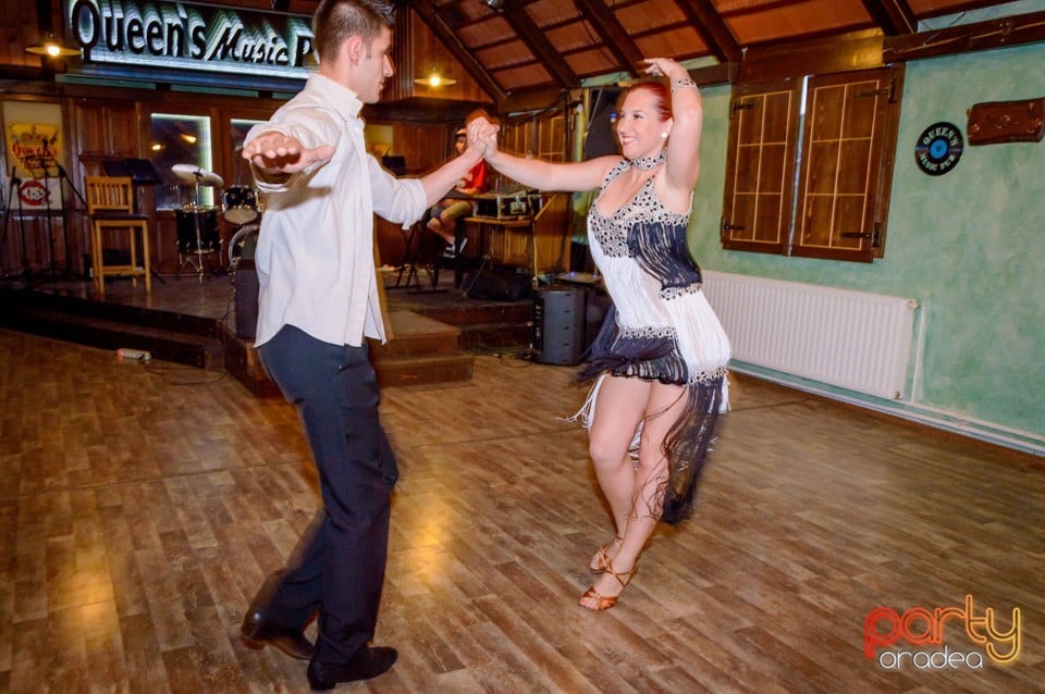 Unique Dance Studio - Spectacol Caritabil, Queen's Music Pub