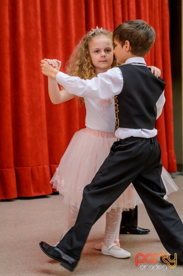 Spectacol de Dans, Side by Side Dance Academy