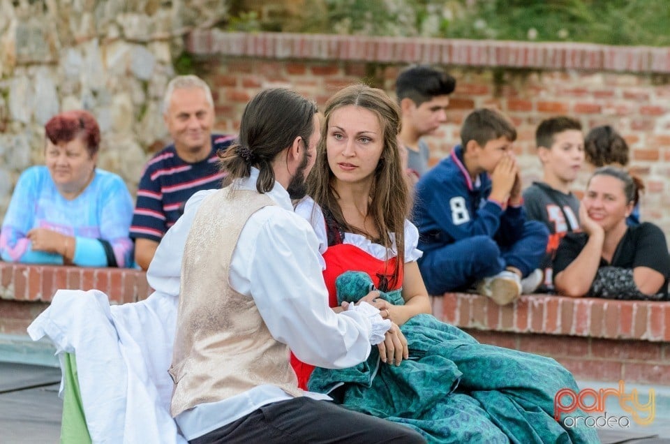 Spectacol de farse medievale