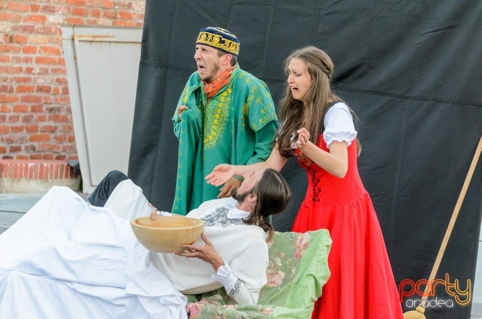 Spectacol de farse medievale