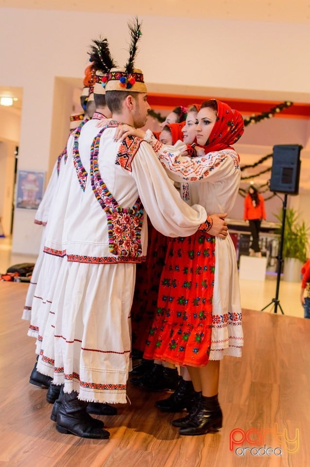 Spectacol tradiţional, 
