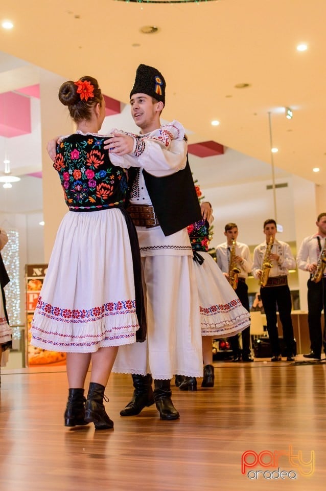 Spectacol tradiţional, 