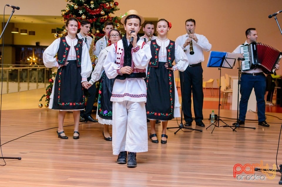 Spectacol tradiţional, 