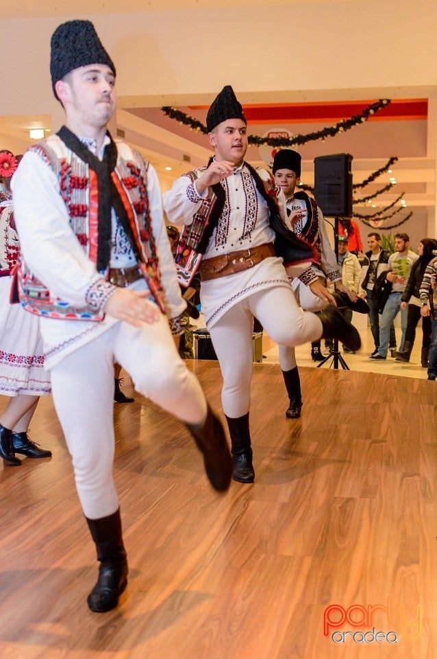 Spectacol tradiţional, 