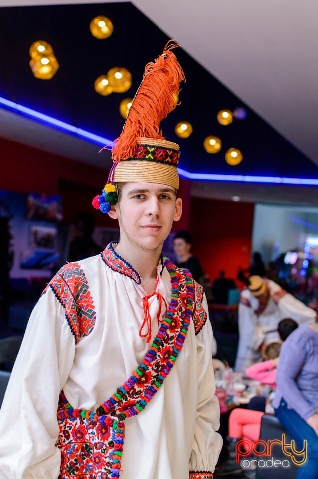 Spectacol tradiţional, 