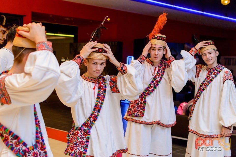 Spectacol tradiţional, 