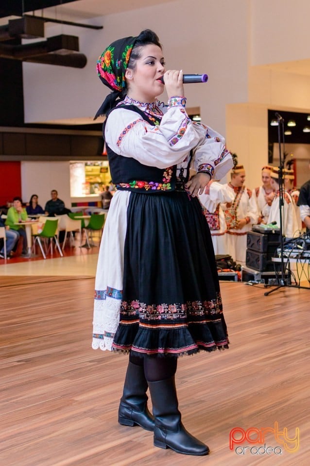 Spectacol tradiţional, 