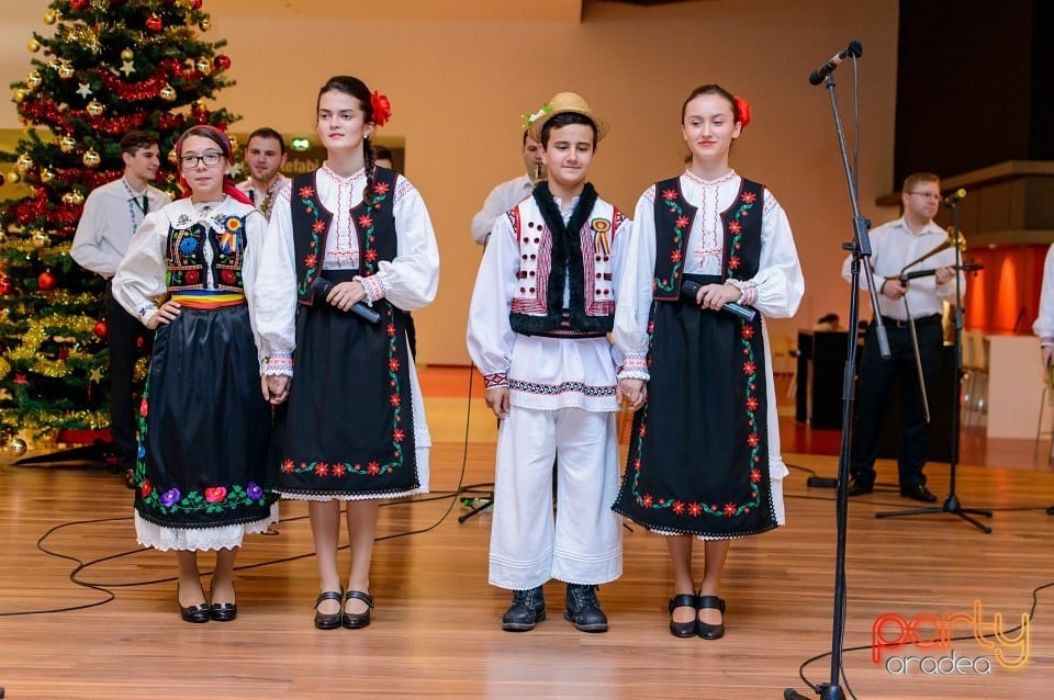 Spectacol tradiţional, 