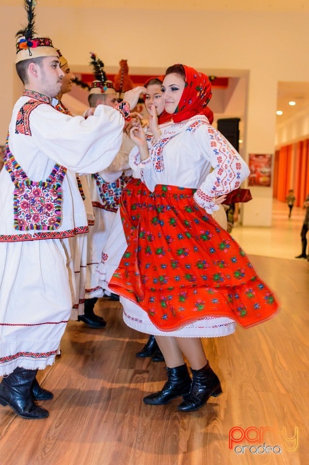 Spectacol tradiţional, 