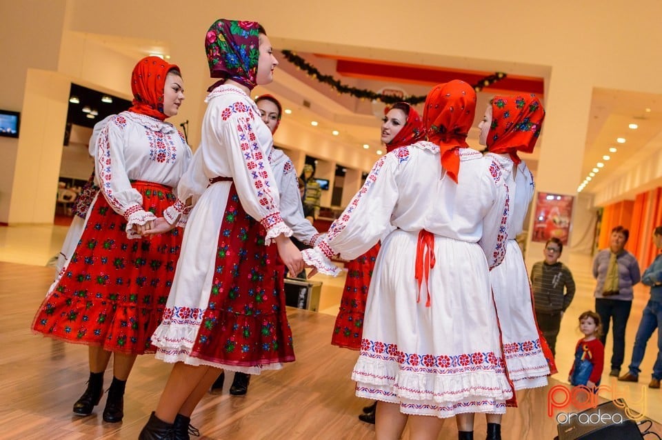 Spectacol tradiţional, 