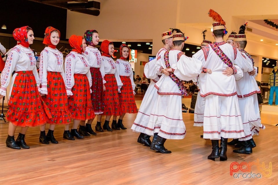 Spectacol tradiţional, 