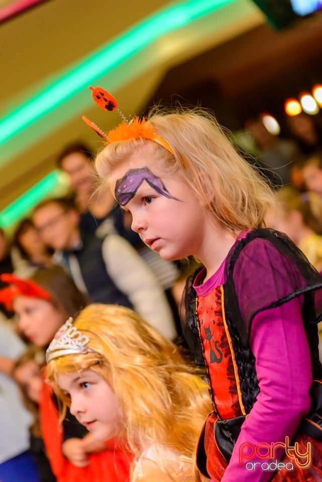 Spooky Halloween, Lotus Center