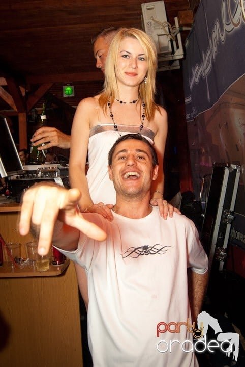 Spumă party cu AM DJ @ Disco Faház, 