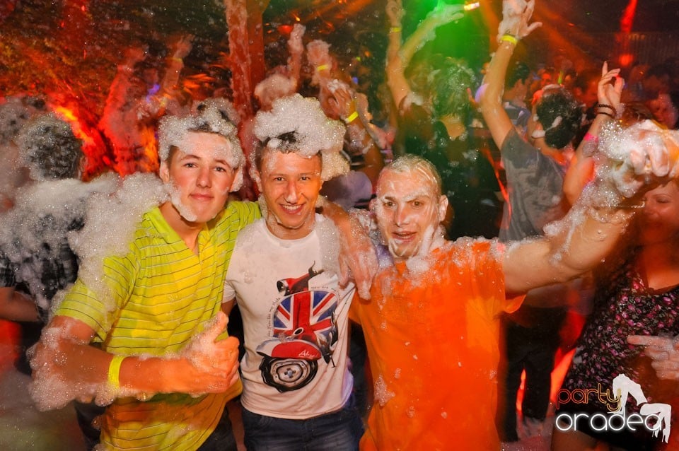 Spumă party în Disco Faház, 