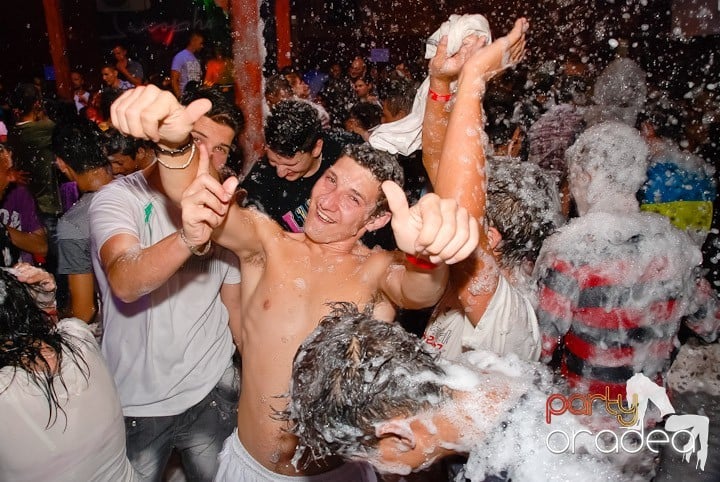 Spumă party reloaded @ Disco Faház, 