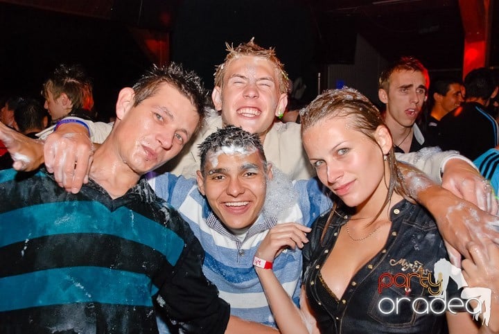 Spumă party reloaded @ Disco Faház, 