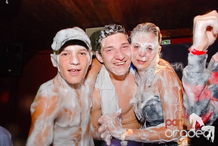 Spumă party reloaded @ Disco Faház, 