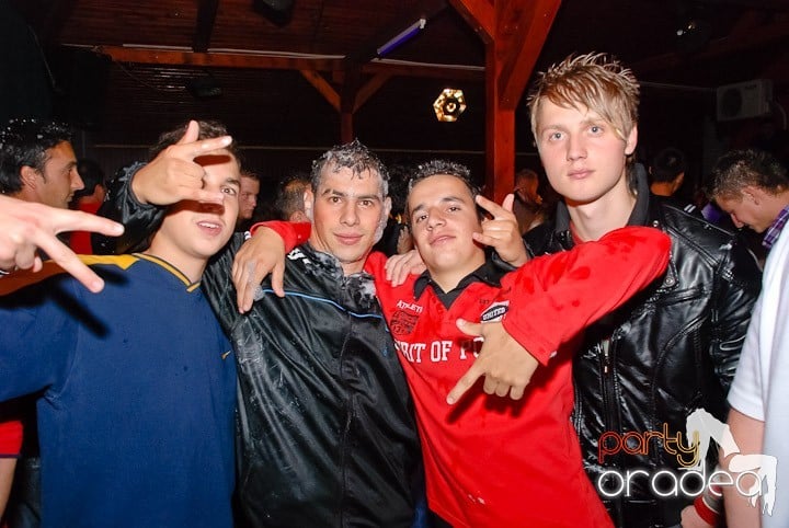 Spumă party reloaded @ Disco Faház, 