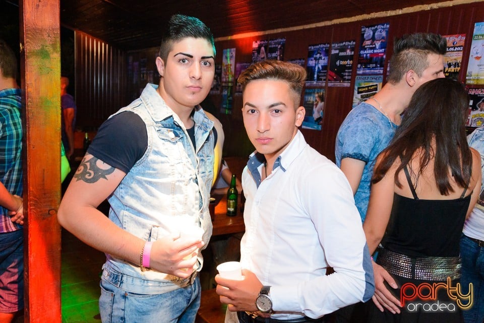 Spumă Party, 
