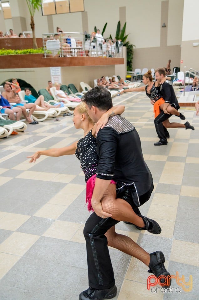 Spumă Party, Hotel Lotus
