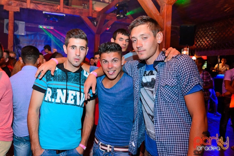 Spumă Party, 