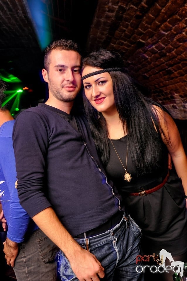 Stalinskaya Party în Club Escape, 