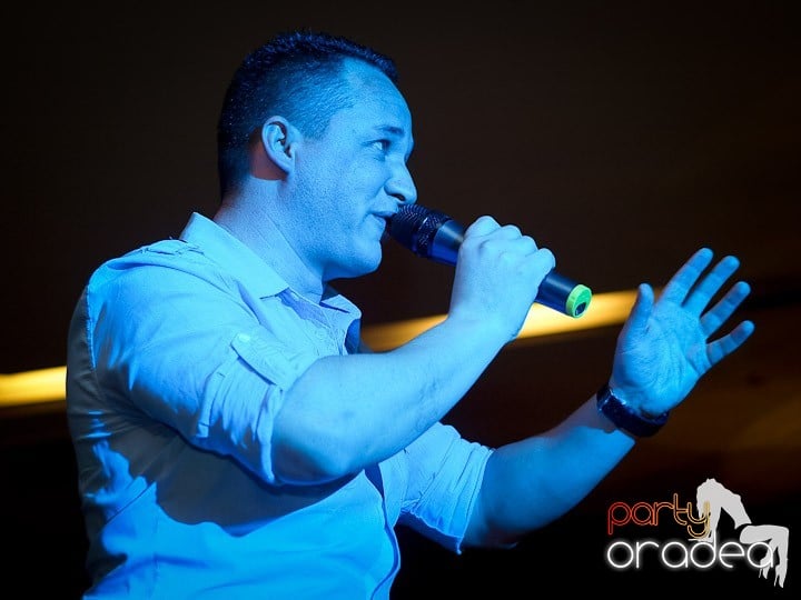 Stand-up comedy cu Tibi Neuronu, Lotus Center