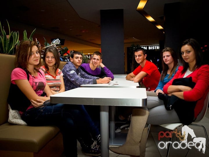 Stand-up comedy cu Tibi Neuronu, Lotus Center