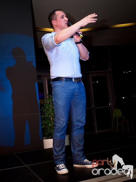 Stand-up comedy cu Tibi Neuronu, Lotus Center