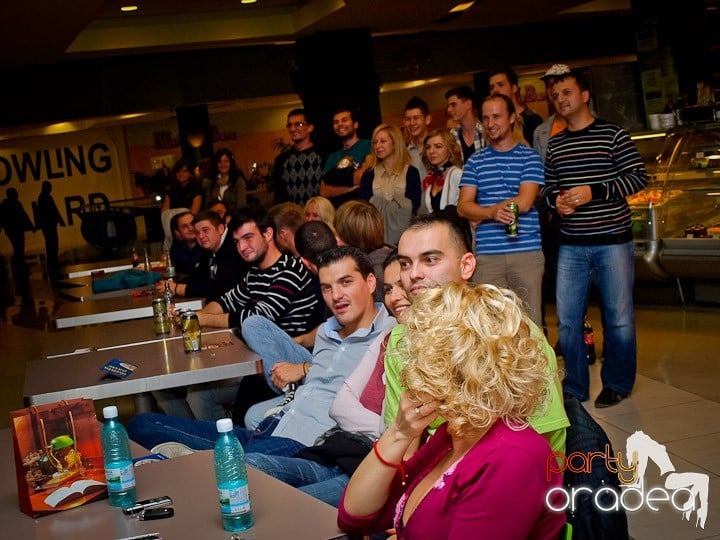 Stand-up comedy cu Tibi Neuronu, Lotus Center
