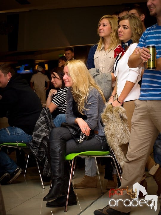 Stand-up comedy cu Tibi Neuronu, Lotus Center