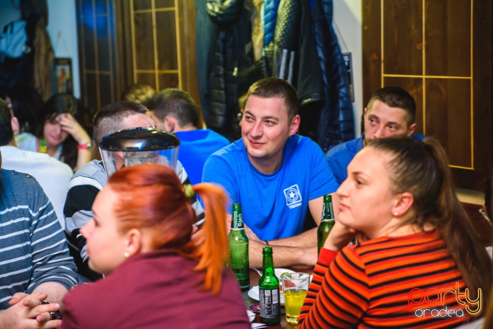 Stand-up Comedy - Mincu & Maria Popovici, Queen's Music Pub