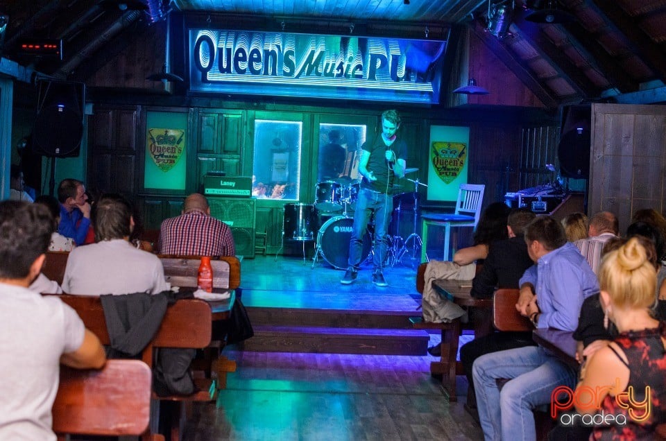 Stand Up Comedy, Queen's Music Pub