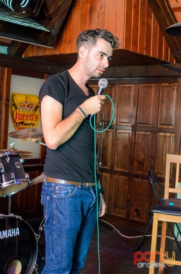 Stand Up Comedy, Queen's Music Pub