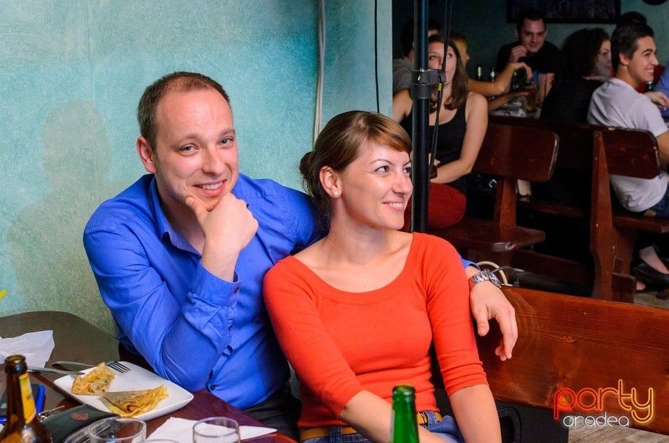 Stand Up Comedy, Queen's Music Pub