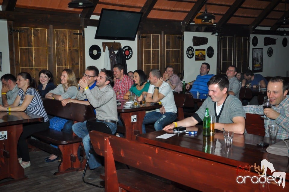 Stand-up Comedy, Queen's Music Pub