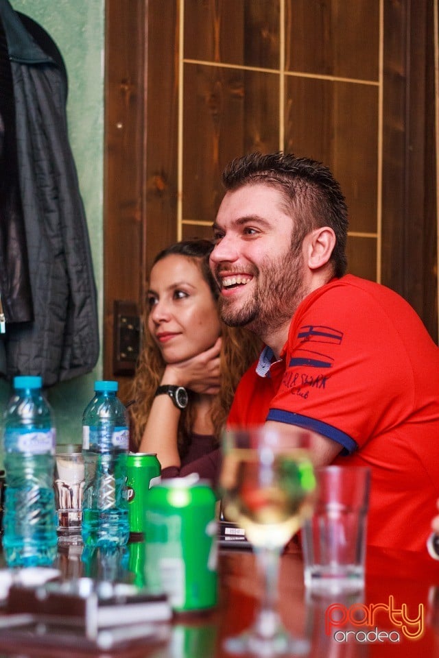 Stand Up Comedy, Queen's Music Pub