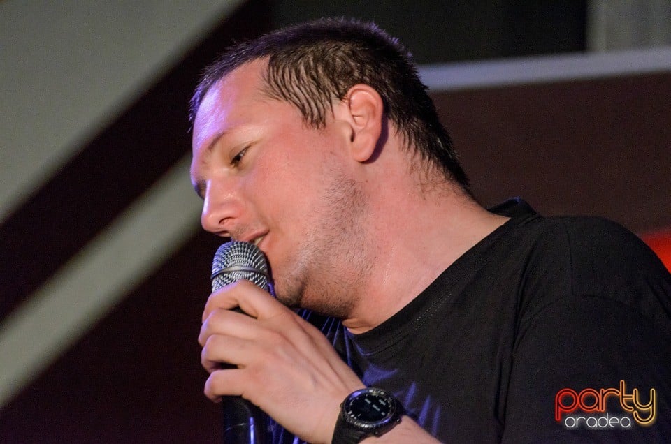 Stand Up Comedy, 