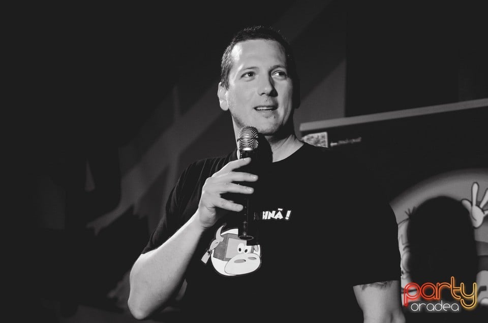Stand Up Comedy, 