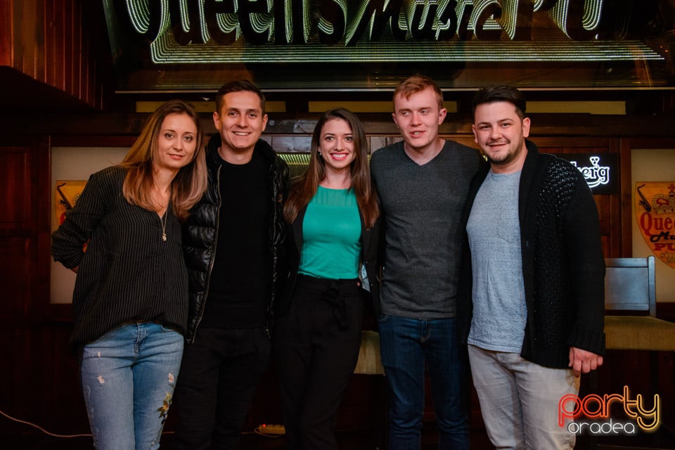 Stand-Up Comedy, Queen's Music Pub