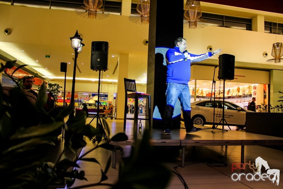 Stand-up comedy, Lotus Center